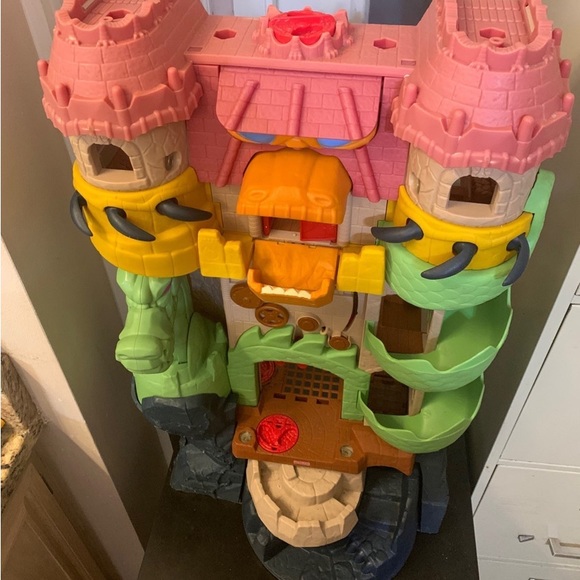 Fisher Price Imaginext Dragon World Castle Fortress 24” Playset 2008 Mattel - Picture 6 of 12